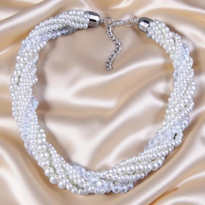 Women's Multilayer Choker Necklace with Imitation Pearls Beads Chunky Collier Bijoux Fashion Jewelry Accessory